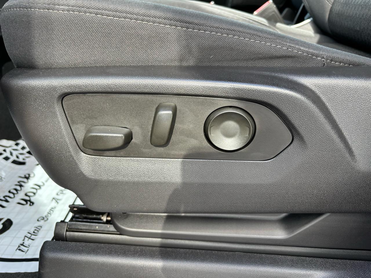 Chevrolet Silverado 1500 LT Z71 Crew Cab 4WD 2023