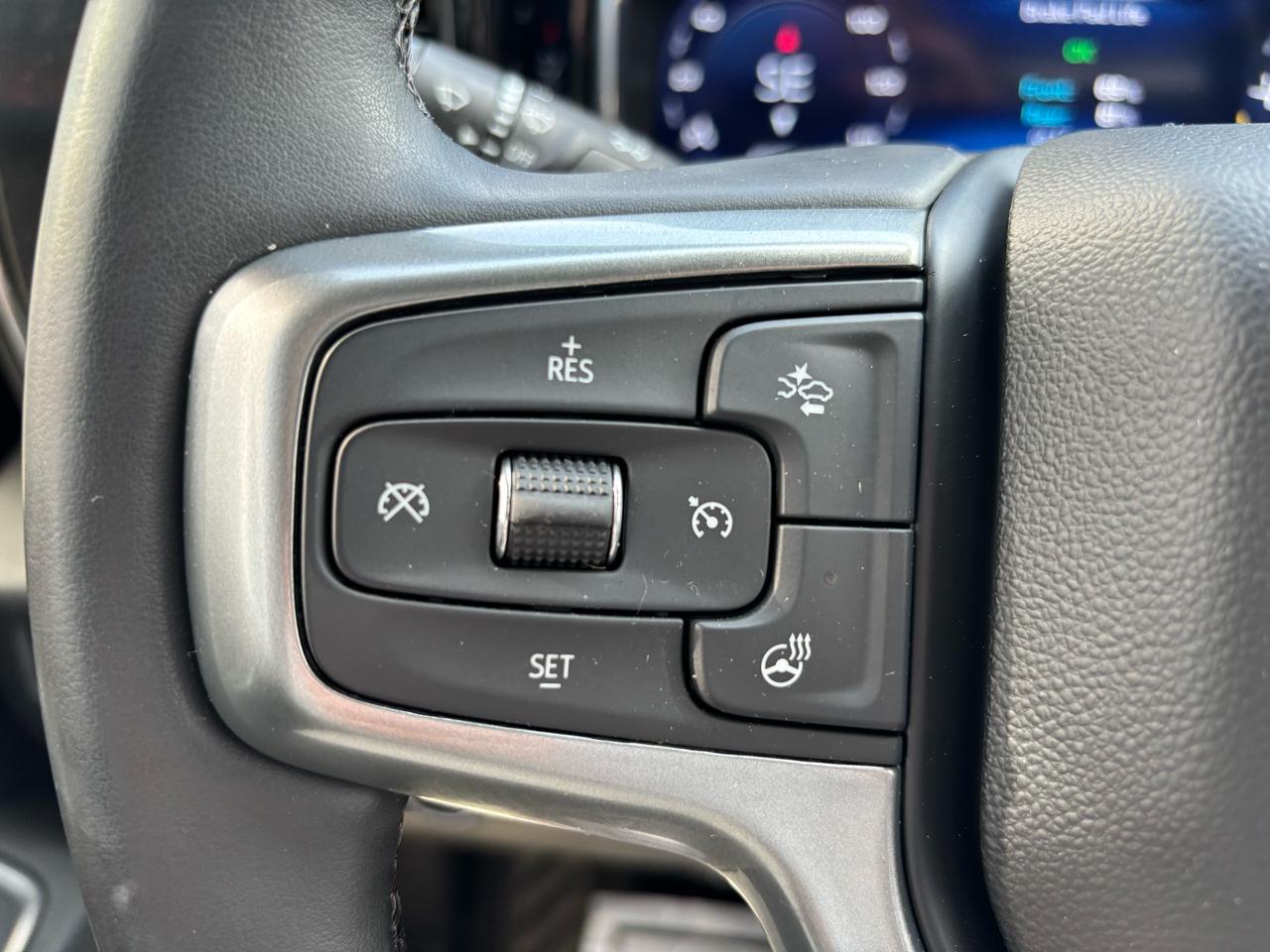 Chevrolet Silverado 1500 LT Z71 Crew Cab 4WD 2023