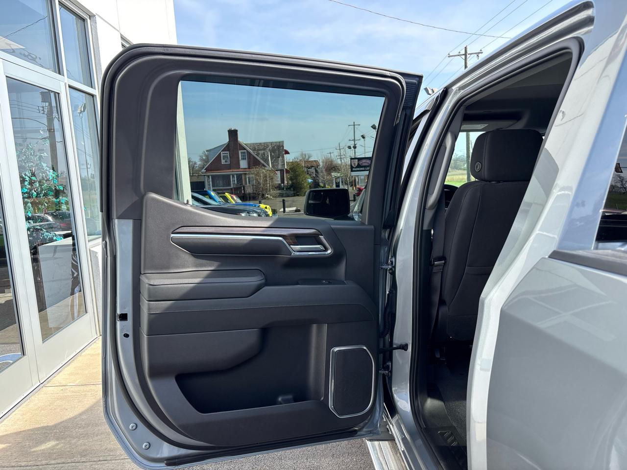 Chevrolet Silverado 1500 LT Z71 Crew Cab 4WD 2023