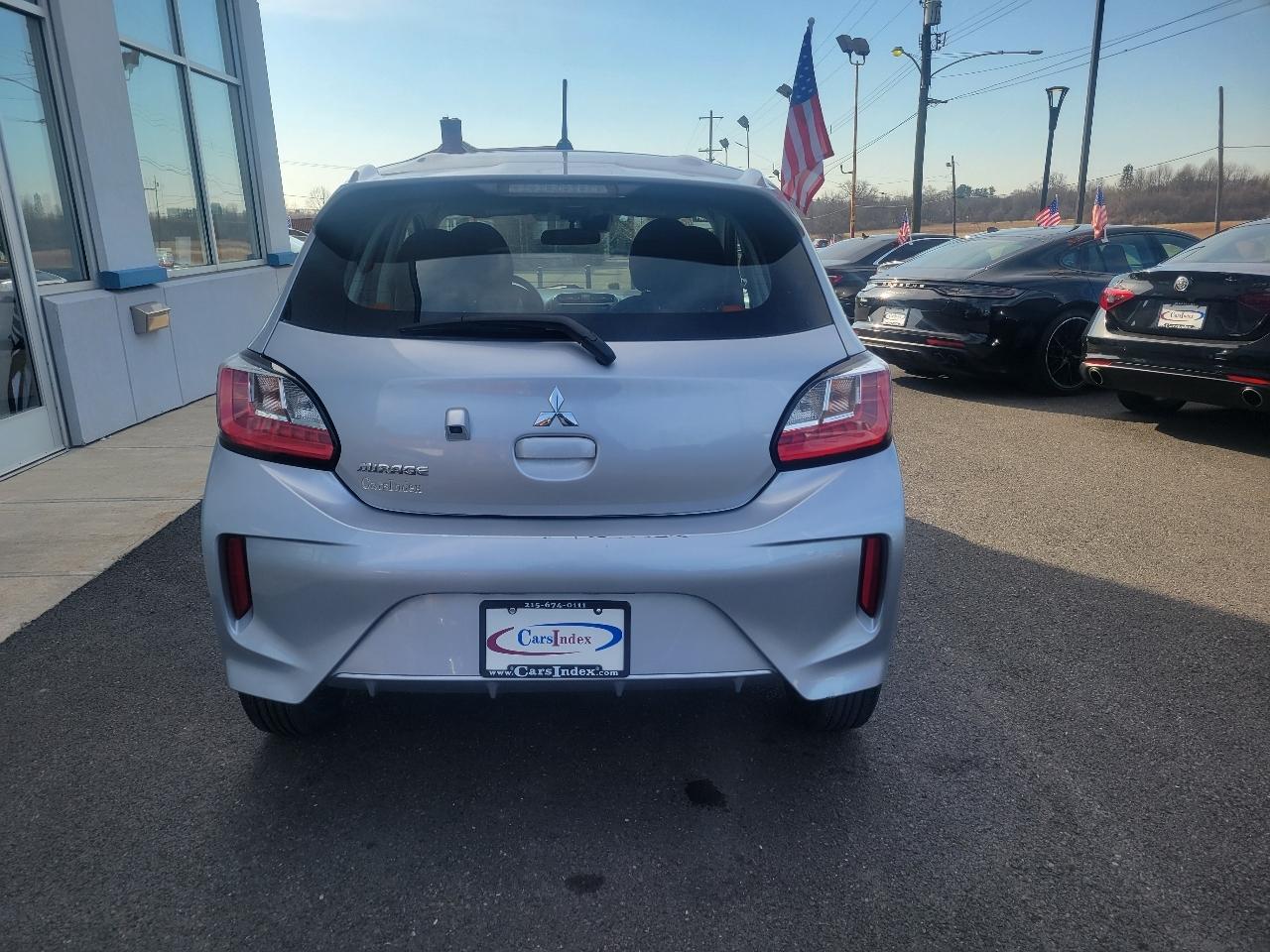 Mitsubishi Mirage ES CVT 2022