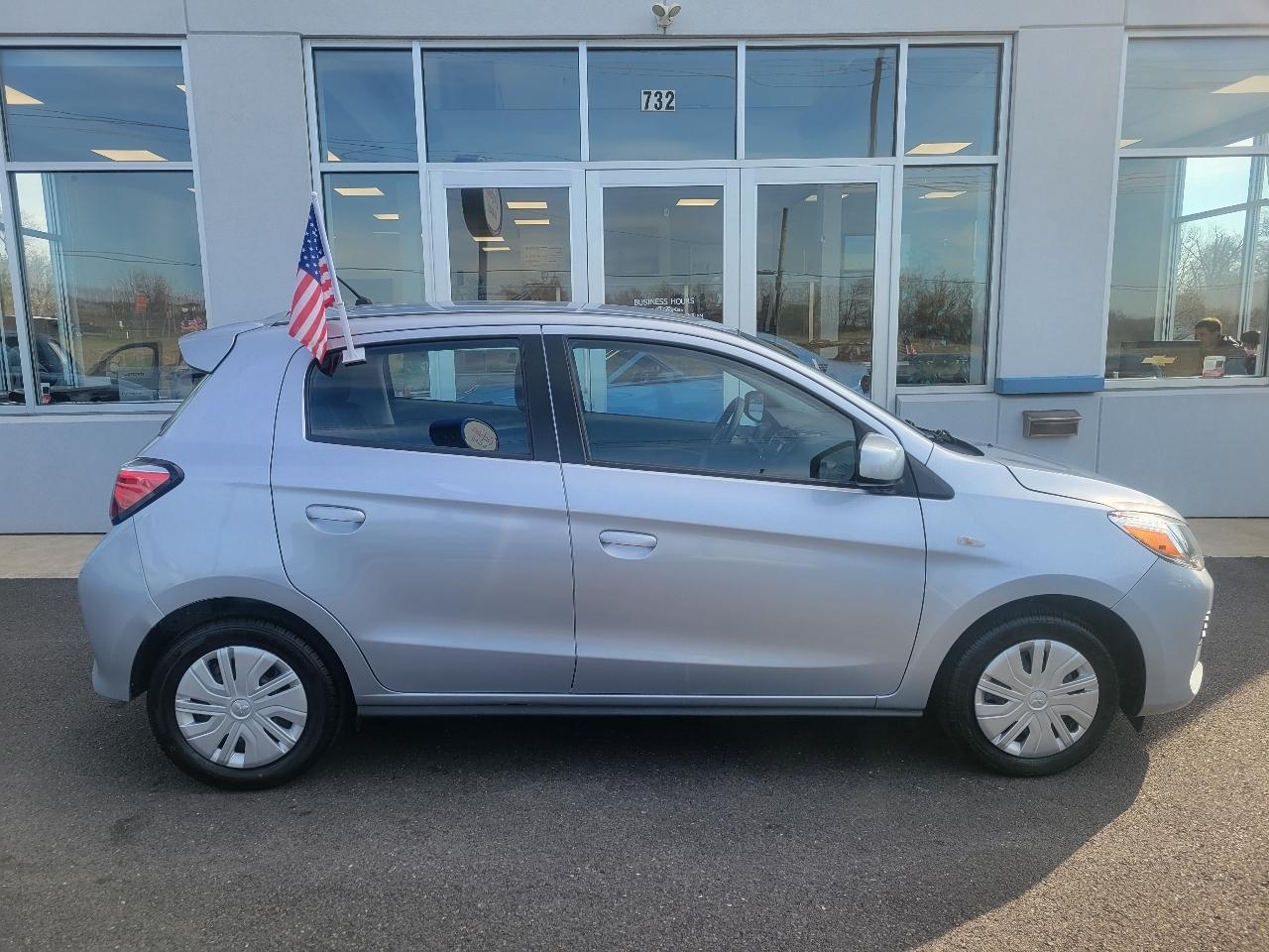 Mitsubishi Mirage ES CVT 2022