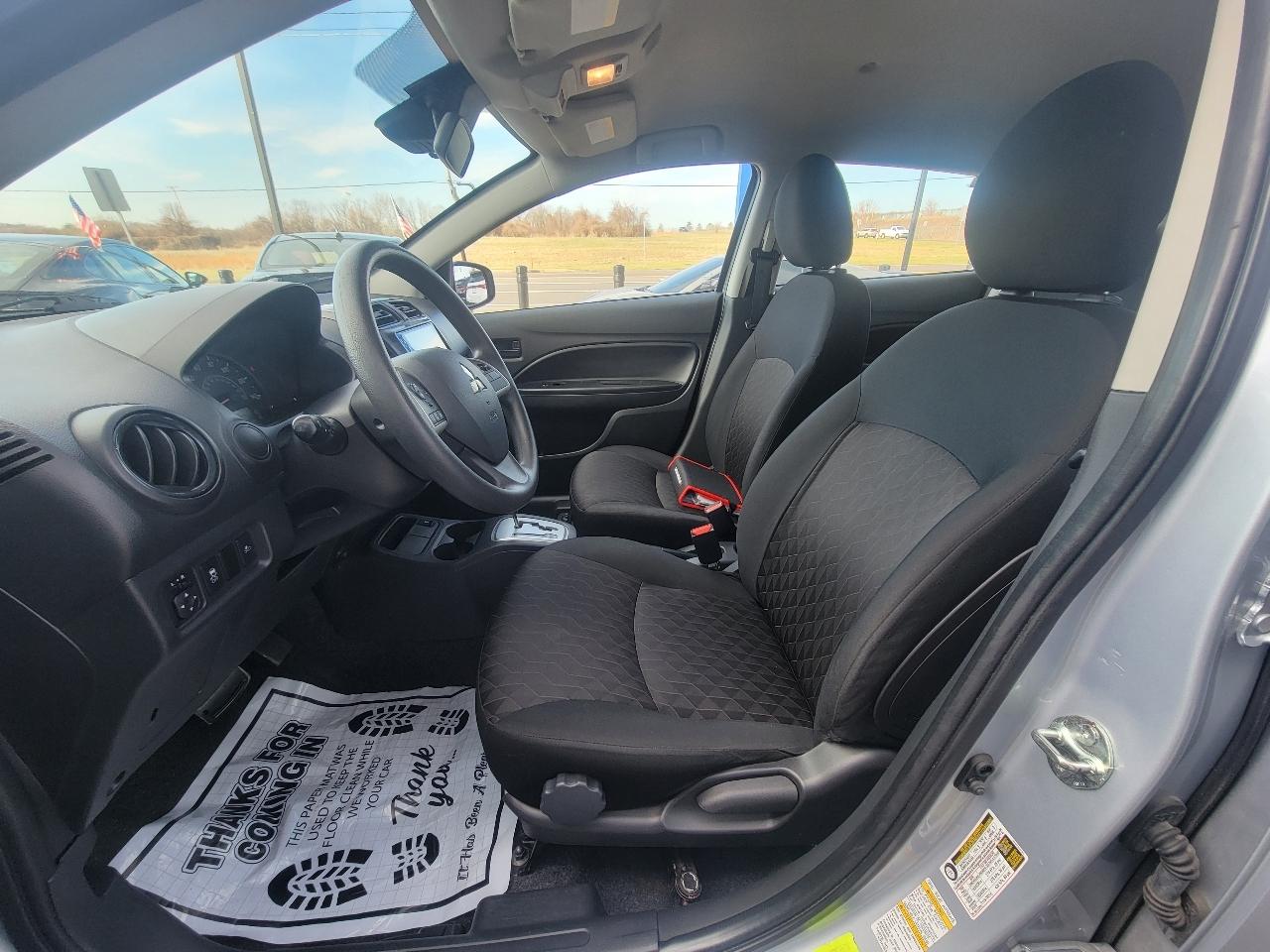 Mitsubishi Mirage ES CVT 2022