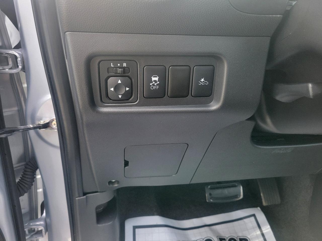 Mitsubishi Mirage ES CVT 2022