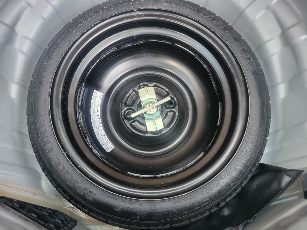 Mitsubishi Mirage ES CVT 2022