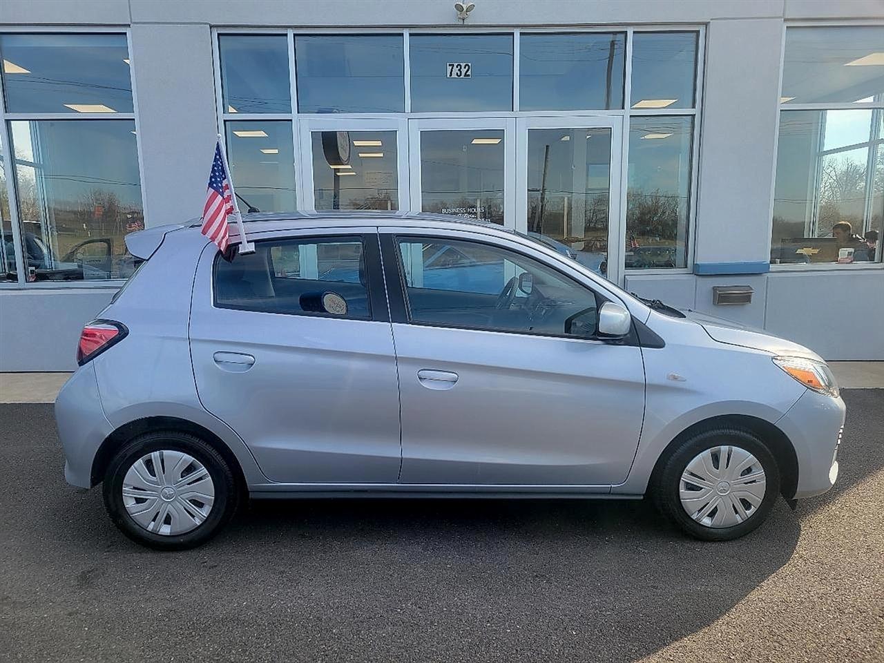 Mitsubishi Mirage ES CVT 2022