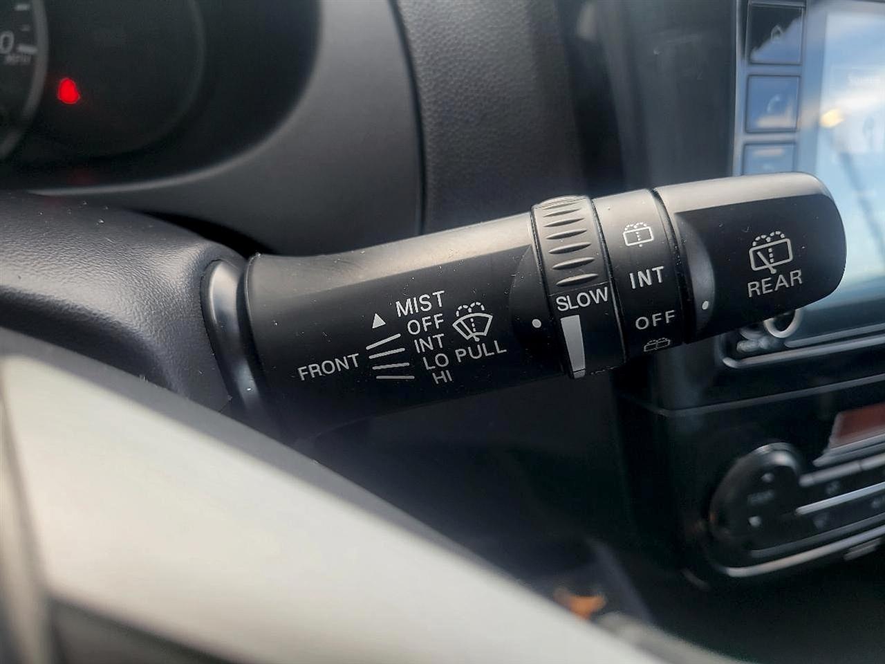 Mitsubishi Mirage ES CVT 2022