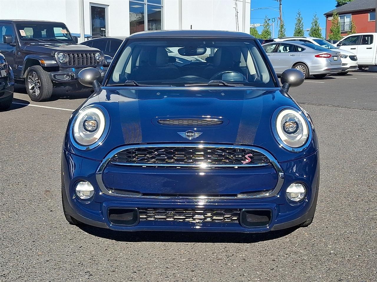 MINI Hardtop 2 Door Cooper S FWD 2017