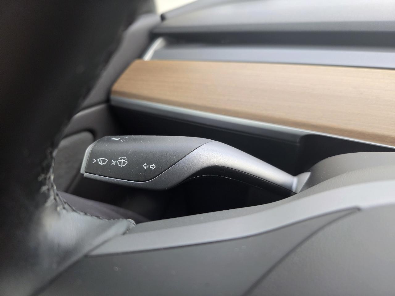 Tesla Model 3 Mid Range RWD *Ltd Avail* 2019