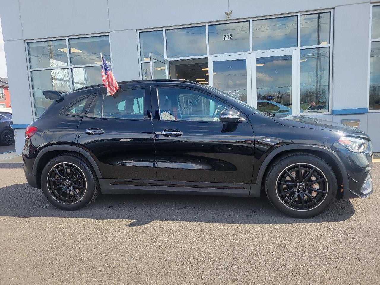 Mercedes-Benz GLA AMG GLA 35 4MATIC SUV 2022