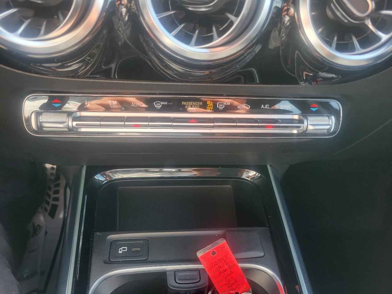 Mercedes-Benz GLA AMG GLA 35 4MATIC SUV 2022