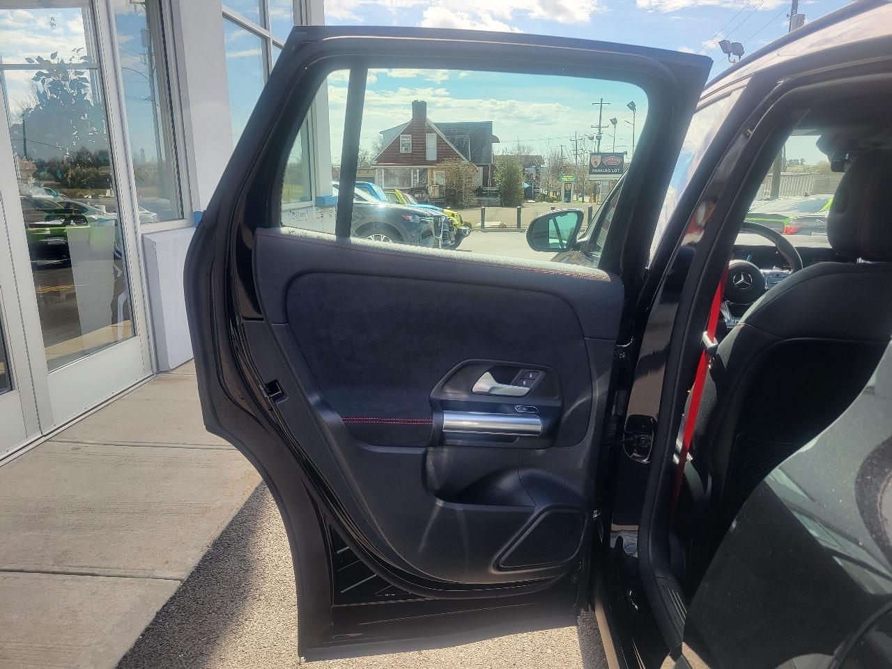 Mercedes-Benz GLA AMG GLA 35 4MATIC SUV 2022