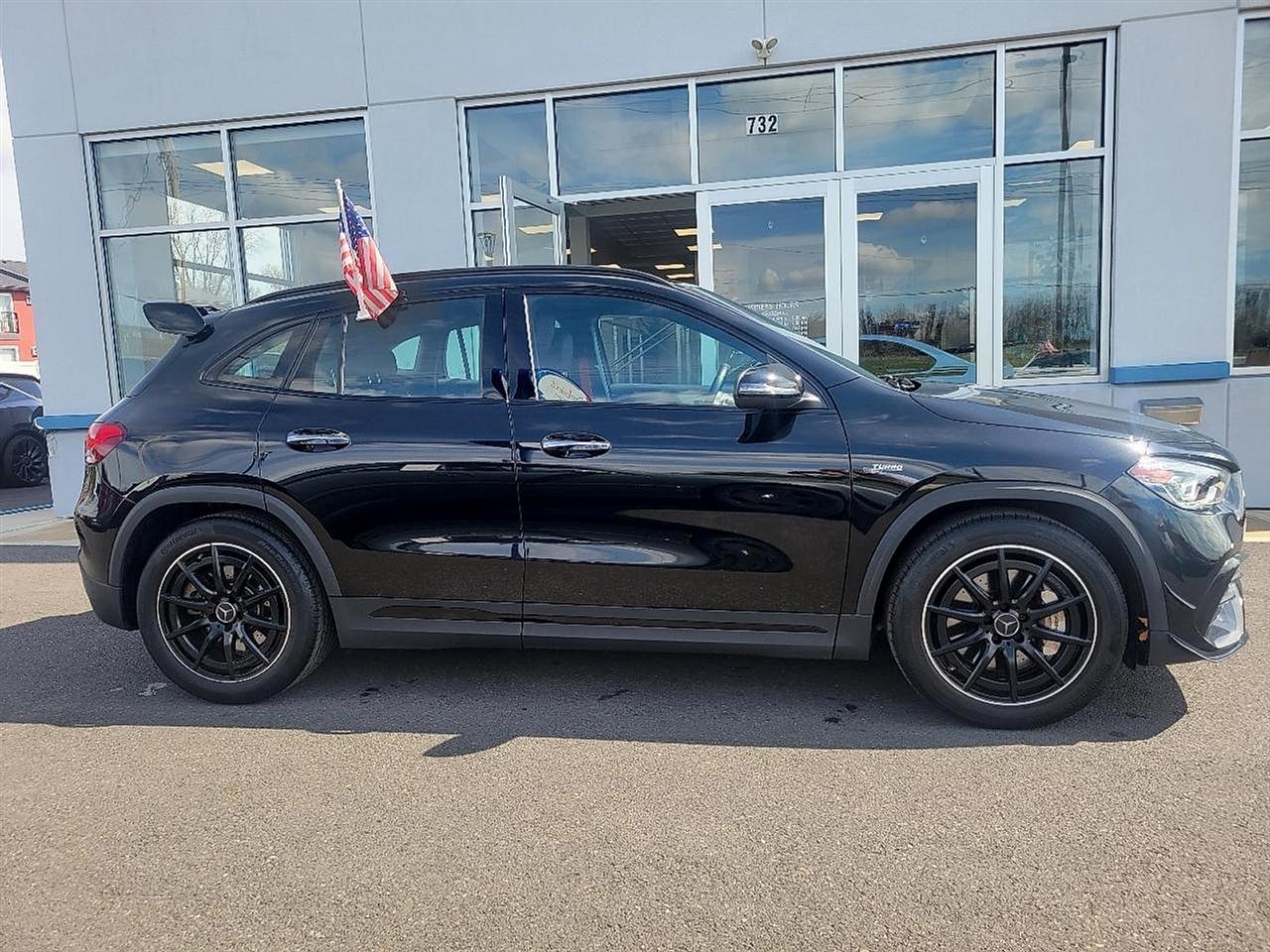 Mercedes-Benz GLA AMG GLA 35 4MATIC SUV 2022
