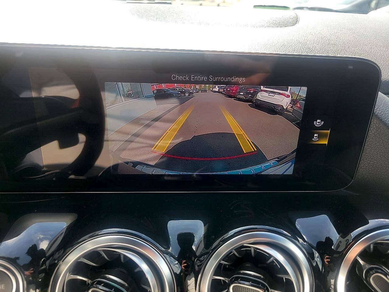 Mercedes-Benz GLA AMG GLA 35 4MATIC SUV 2022