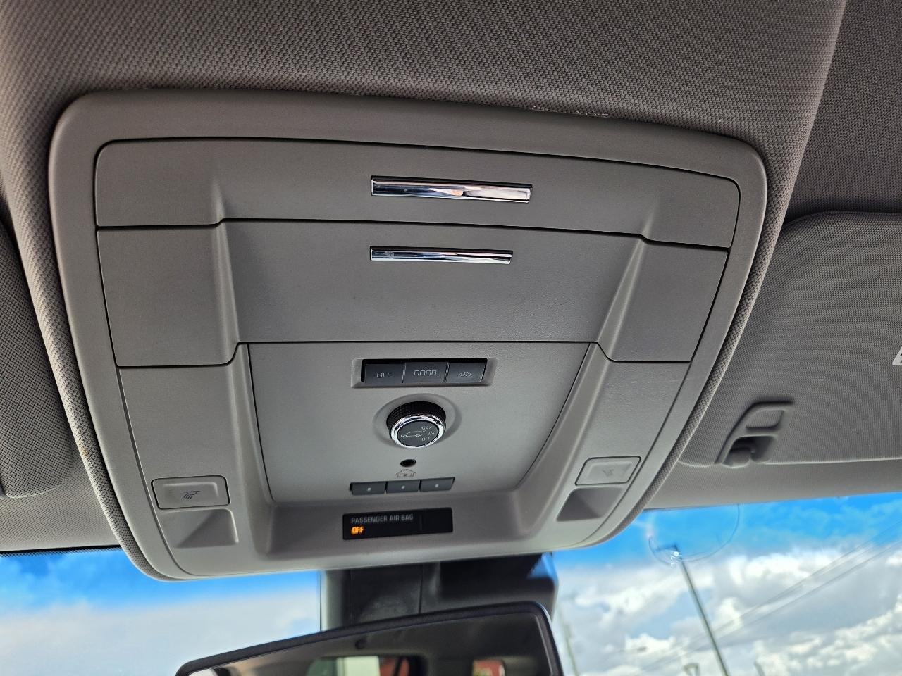 Chevrolet Tahoe 4WD 4dr LT 2018