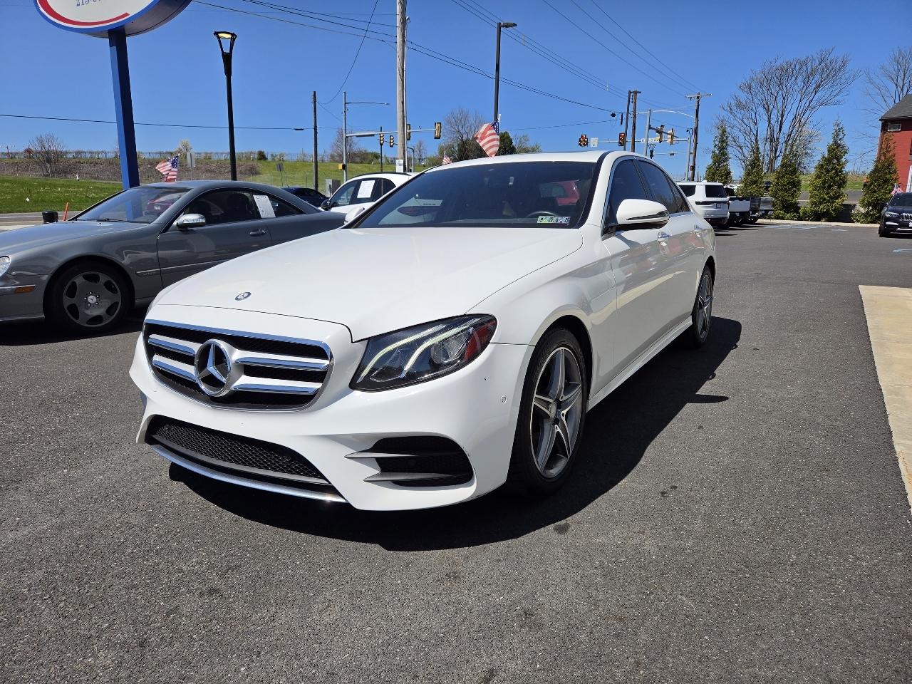 Mercedes-Benz E-Class E 300 Luxury 4MATIC Sedan 2017