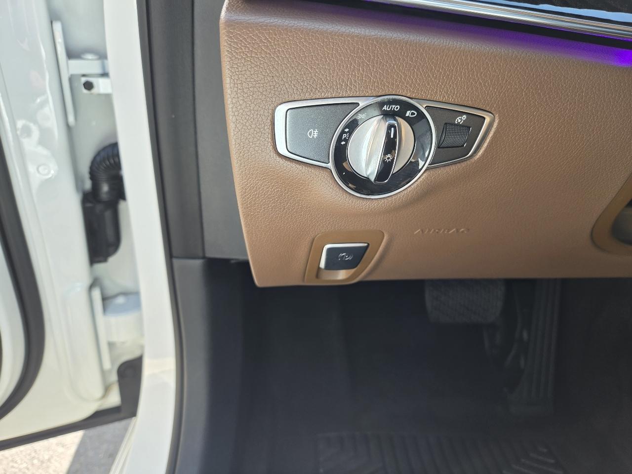 Mercedes-Benz E-Class E 300 Luxury 4MATIC Sedan 2017