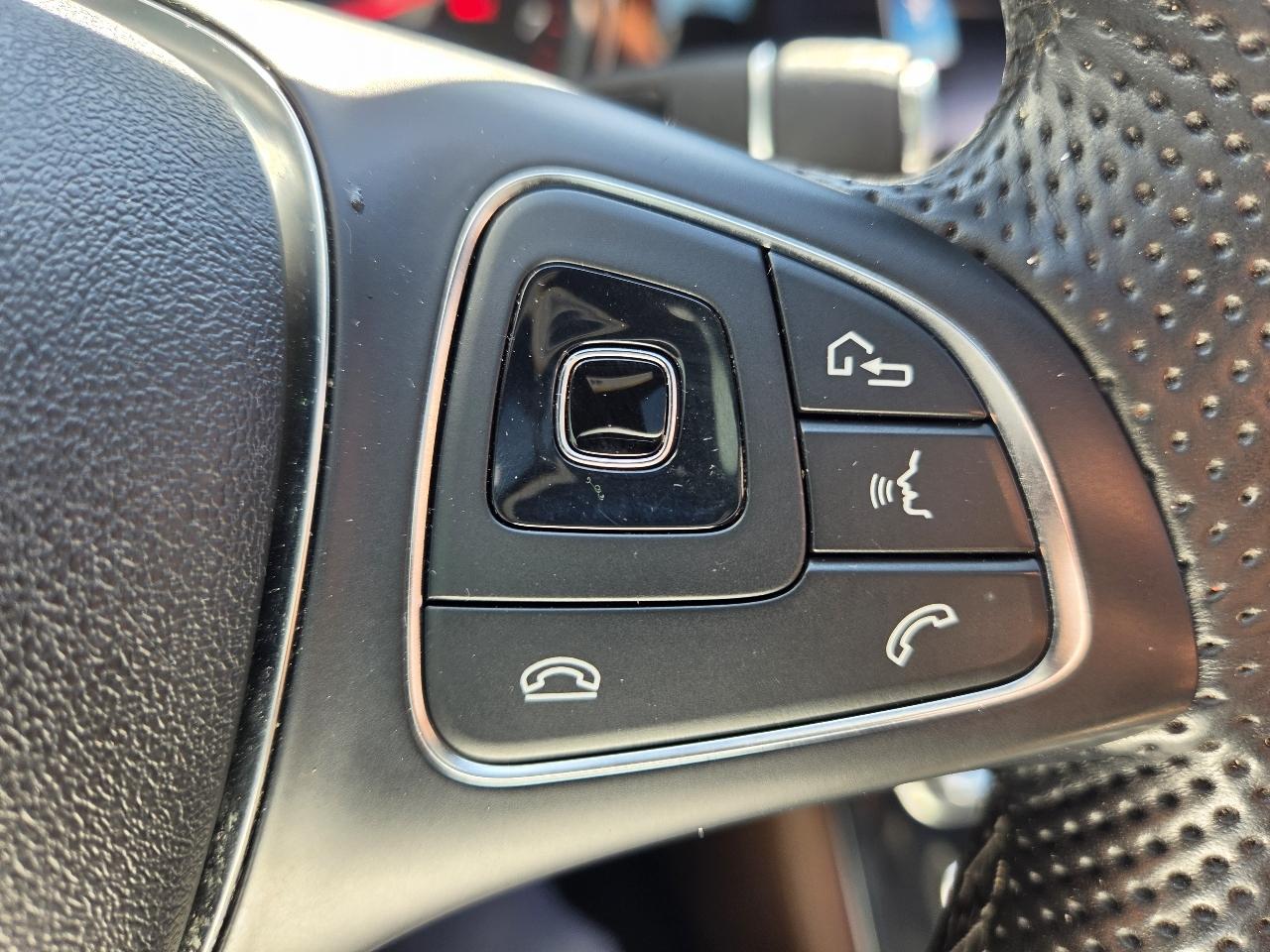 Mercedes-Benz E-Class E 300 Luxury 4MATIC Sedan 2017