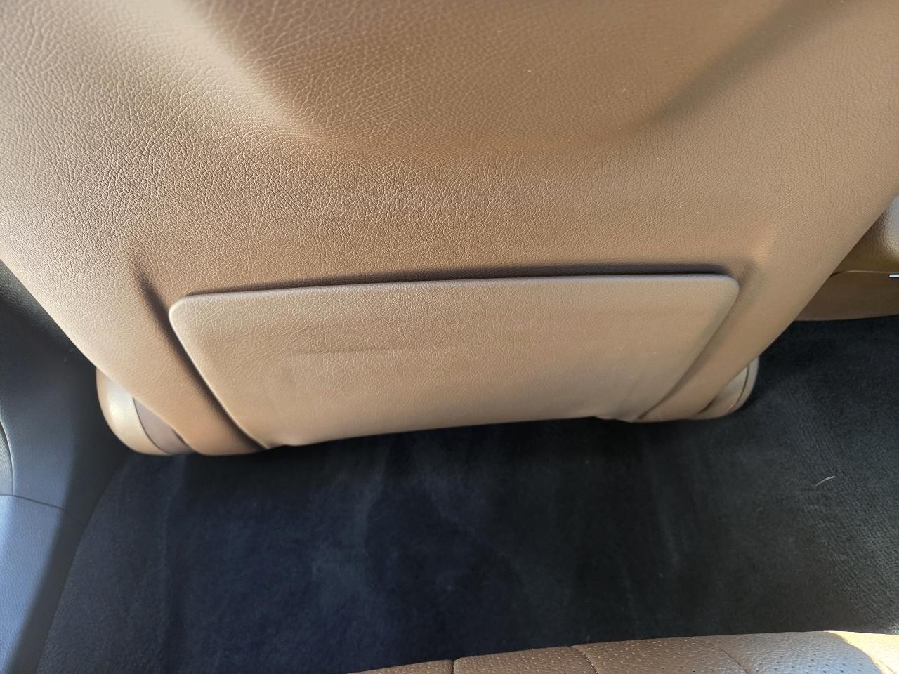 Mercedes-Benz E-Class E 300 Luxury 4MATIC Sedan 2017