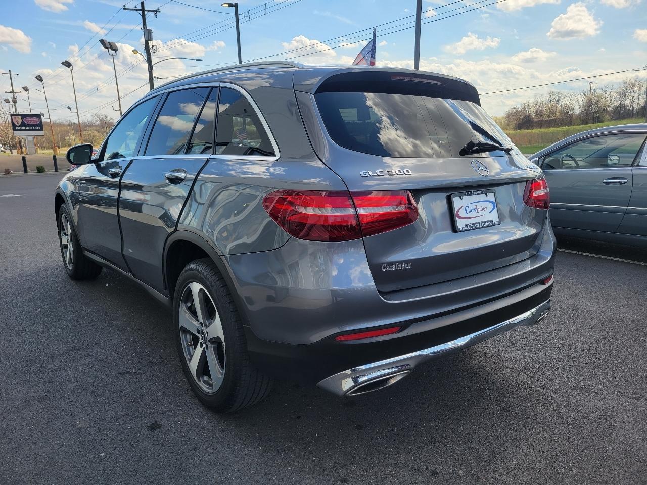 Mercedes-Benz GLC  2019