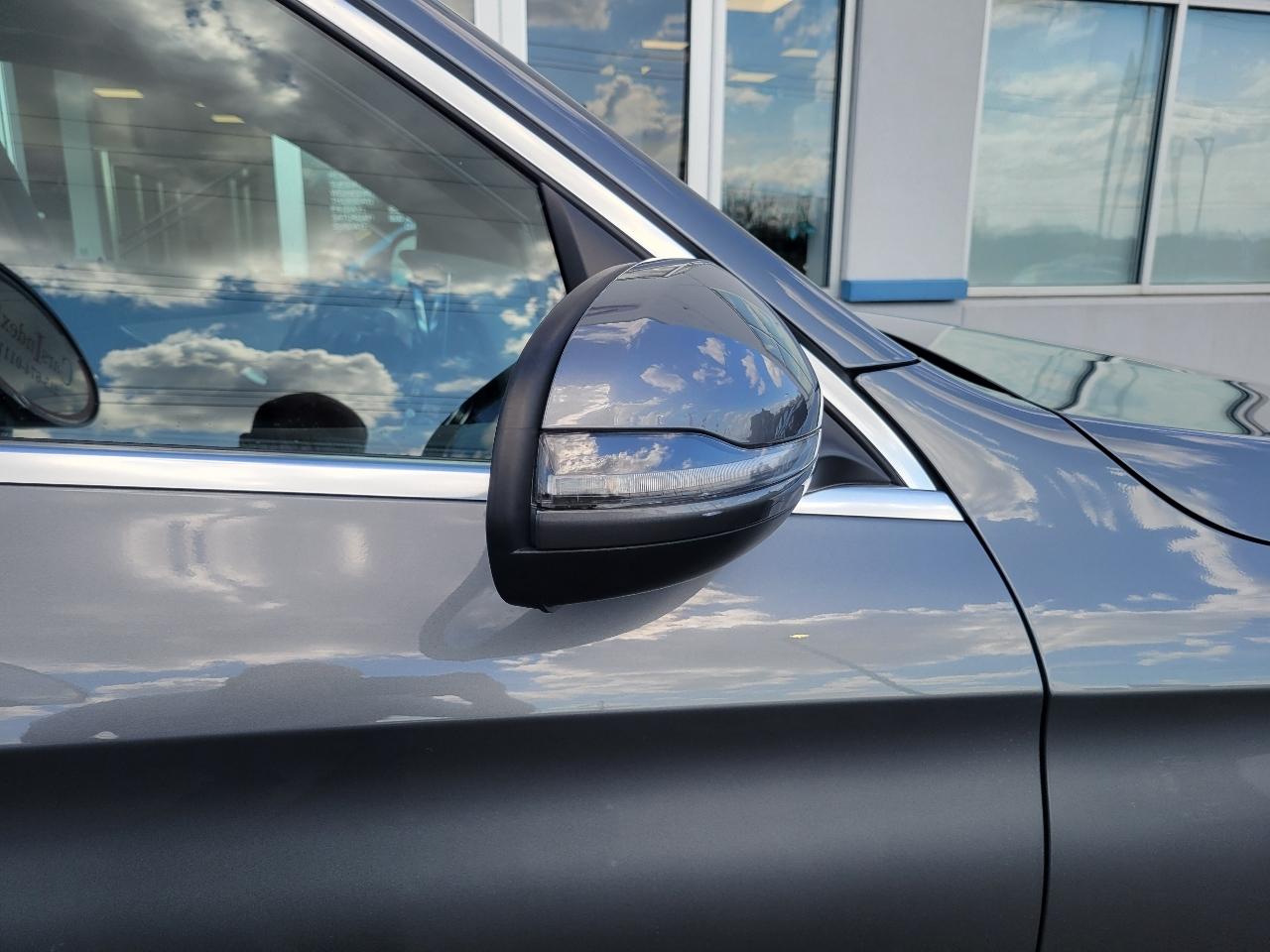 Mercedes-Benz GLC  2019