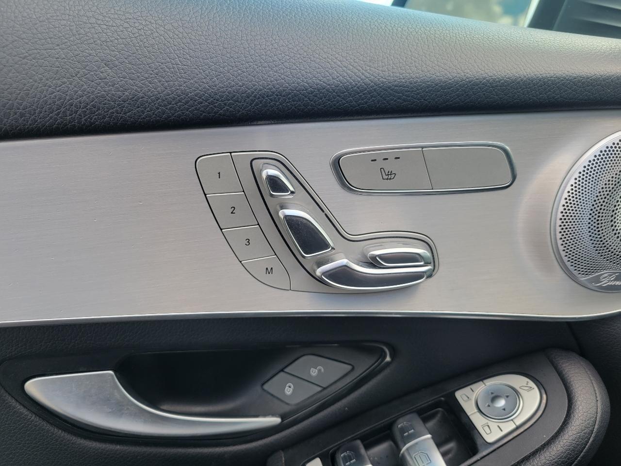 Mercedes-Benz GLC  2019