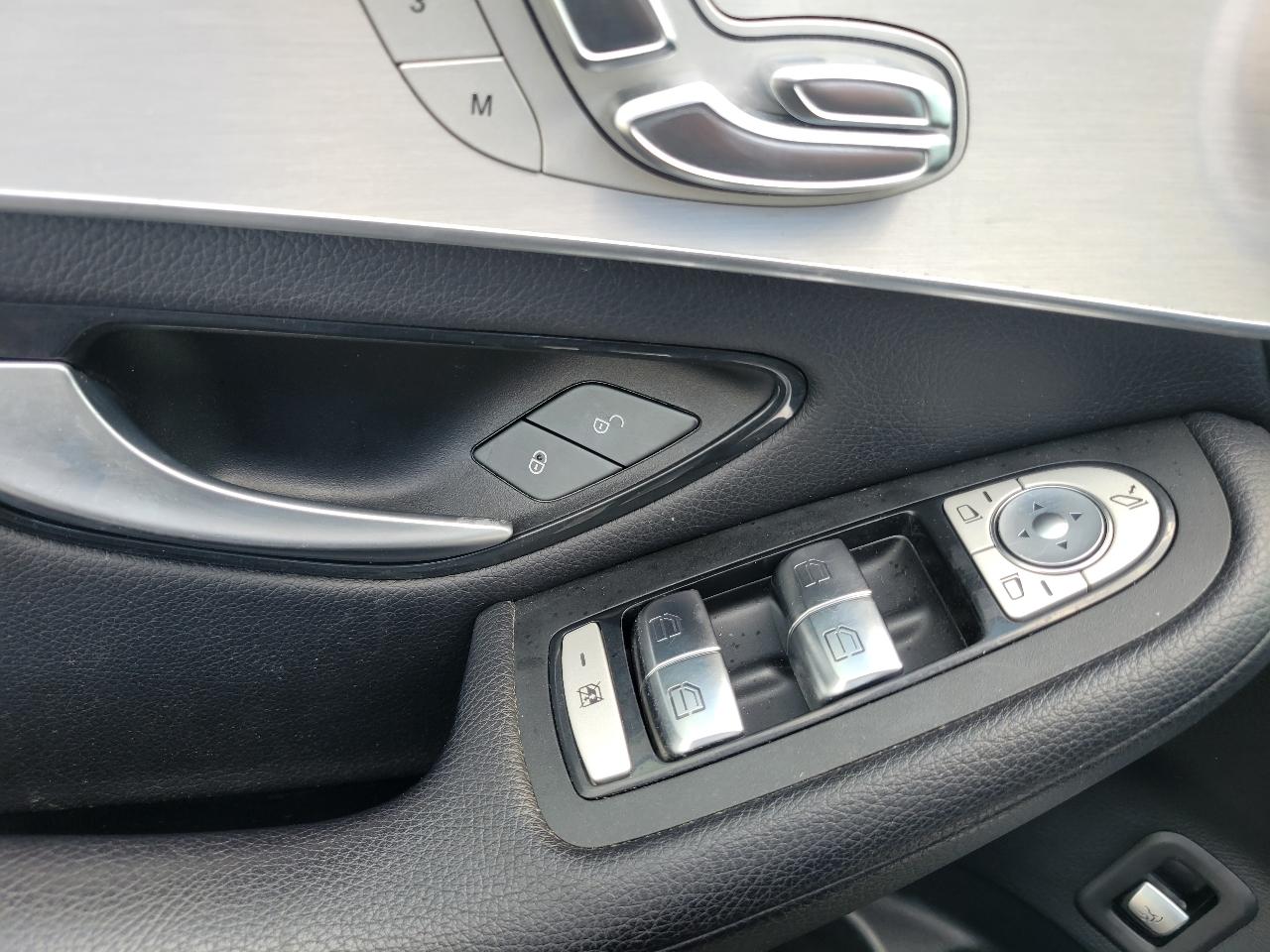 Mercedes-Benz GLC  2019