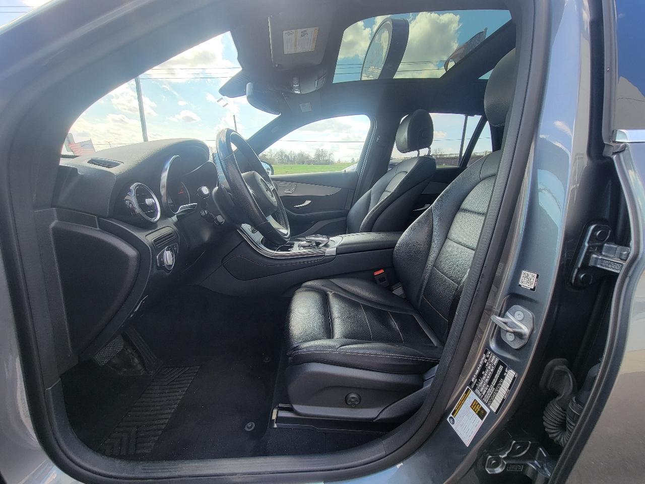 Mercedes-Benz GLC  2019