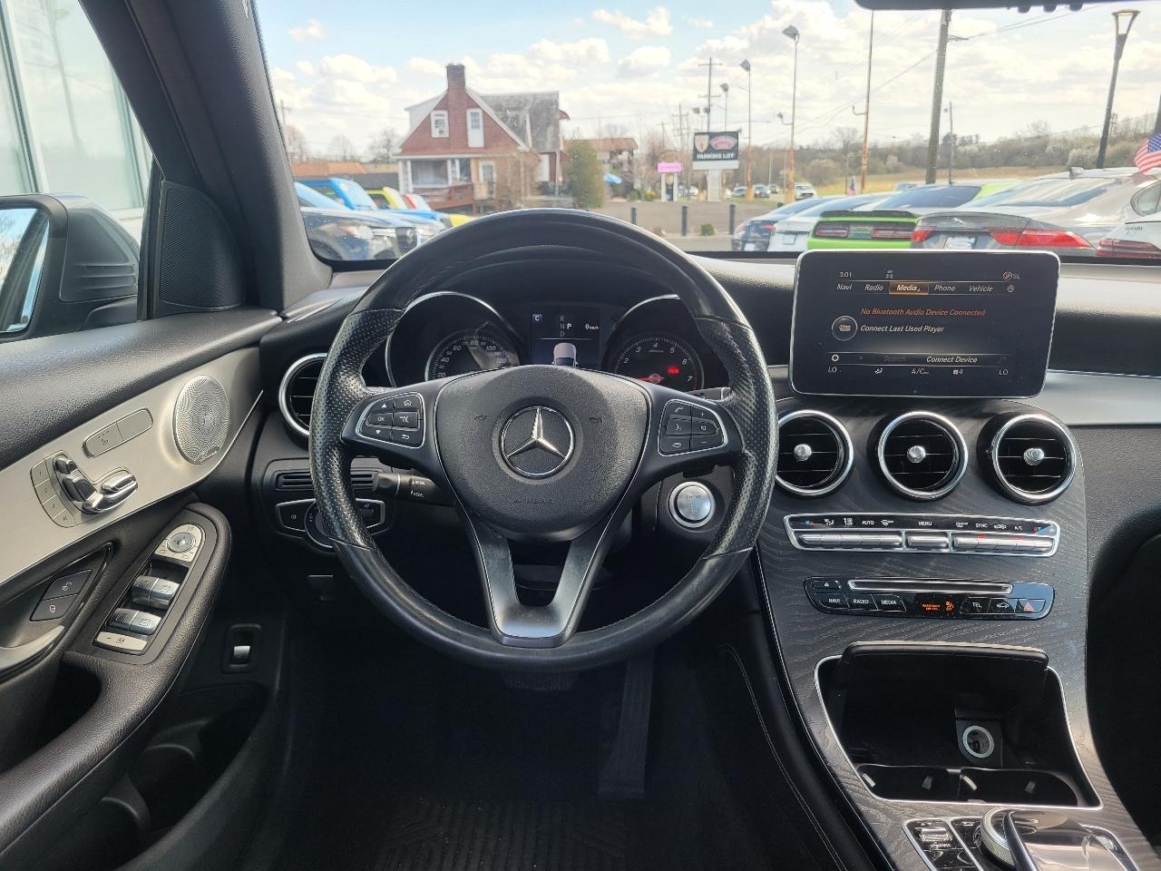 Mercedes-Benz GLC  2019