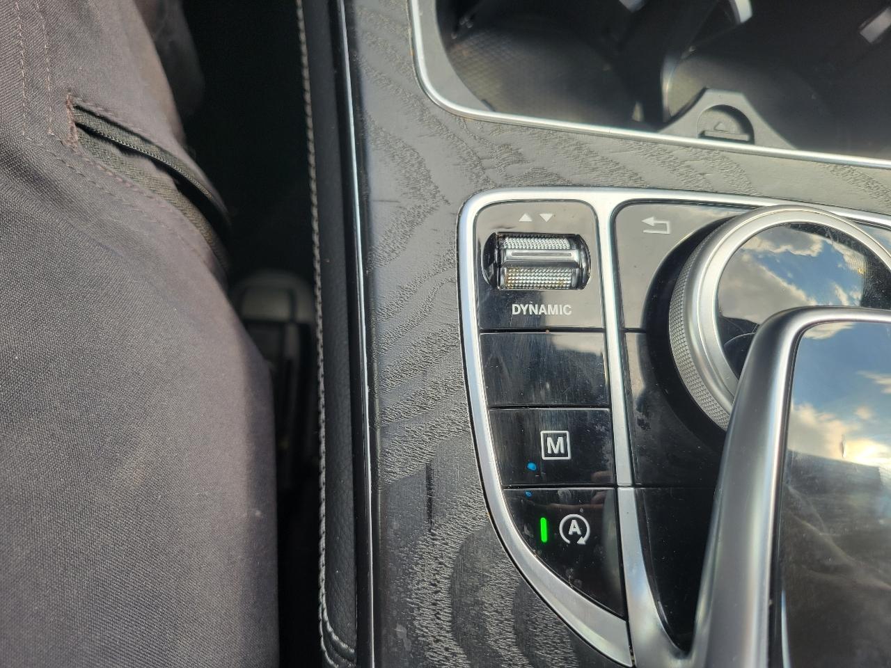 Mercedes-Benz GLC  2019