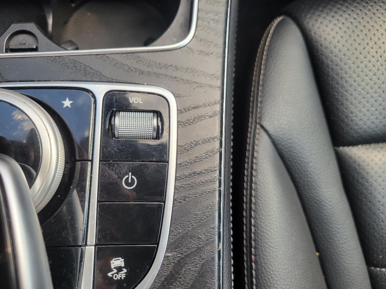 Mercedes-Benz GLC  2019