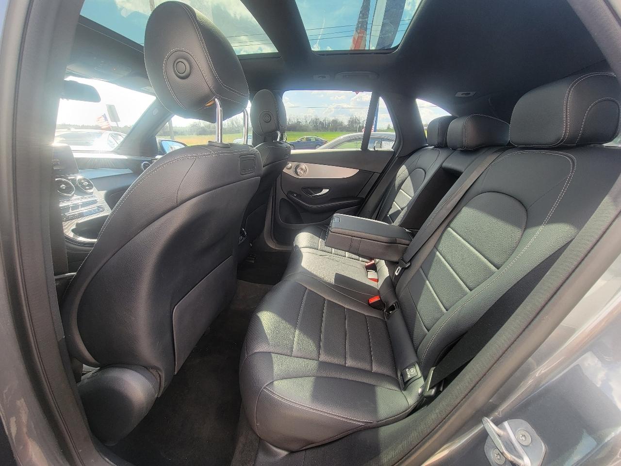 Mercedes-Benz GLC  2019