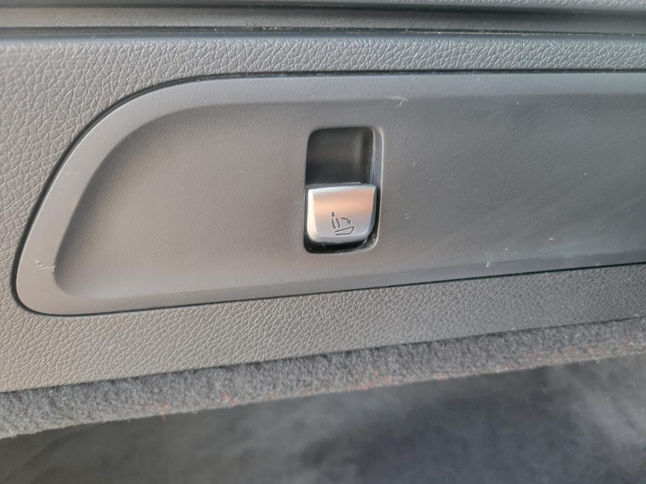 Mercedes-Benz GLC  2019