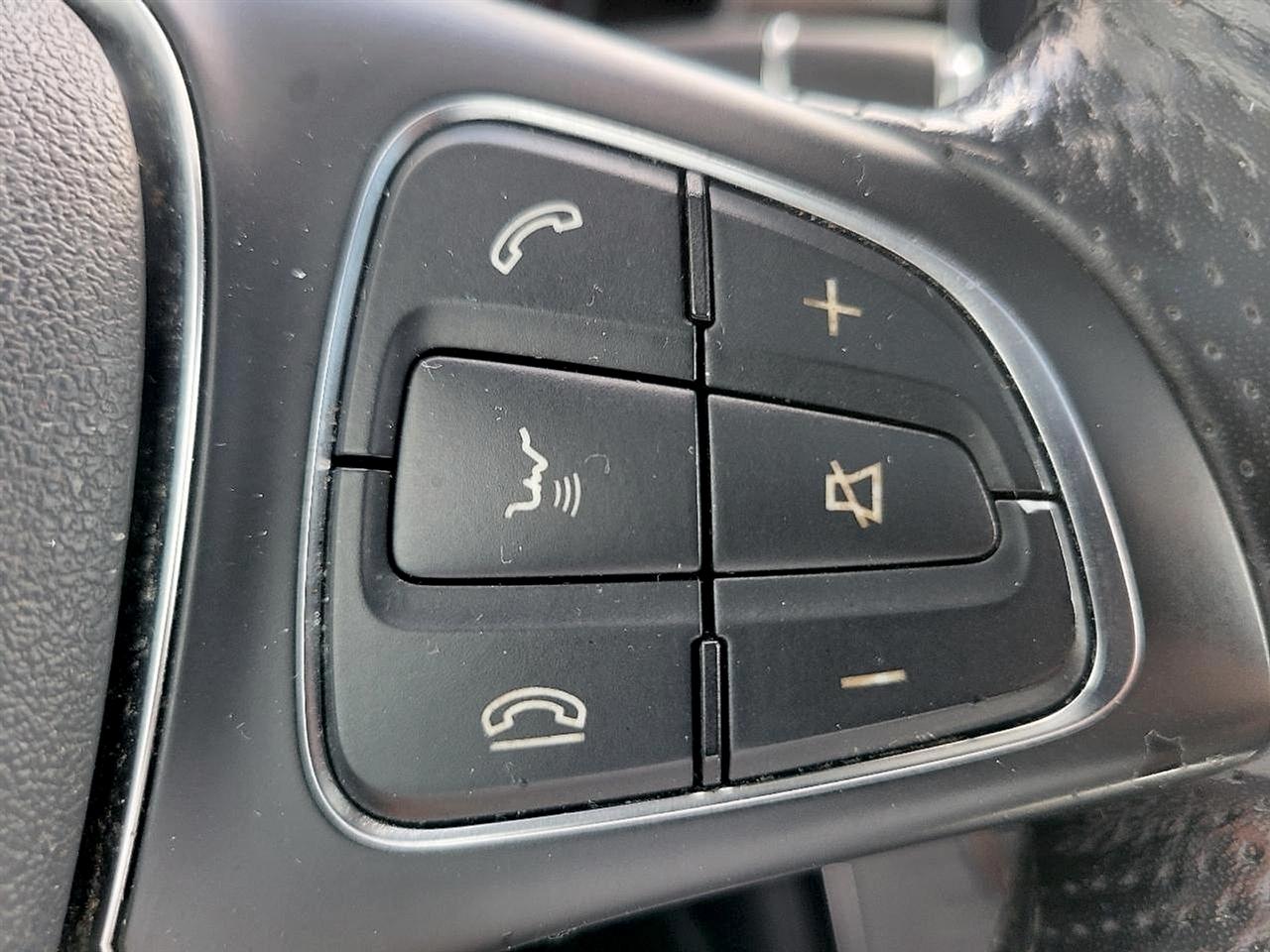 Mercedes-Benz GLC  2019