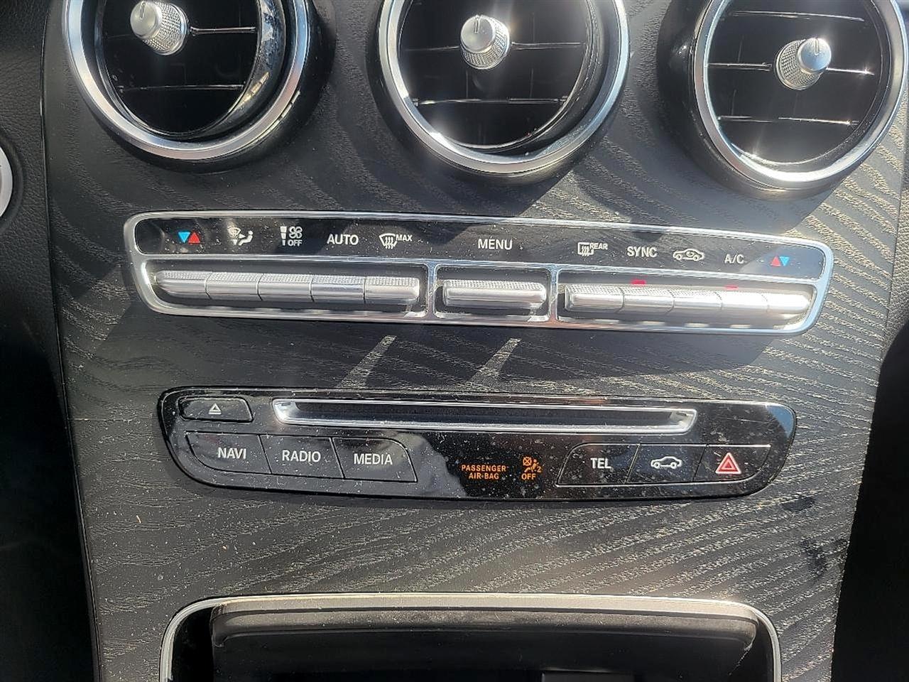 Mercedes-Benz GLC  2019