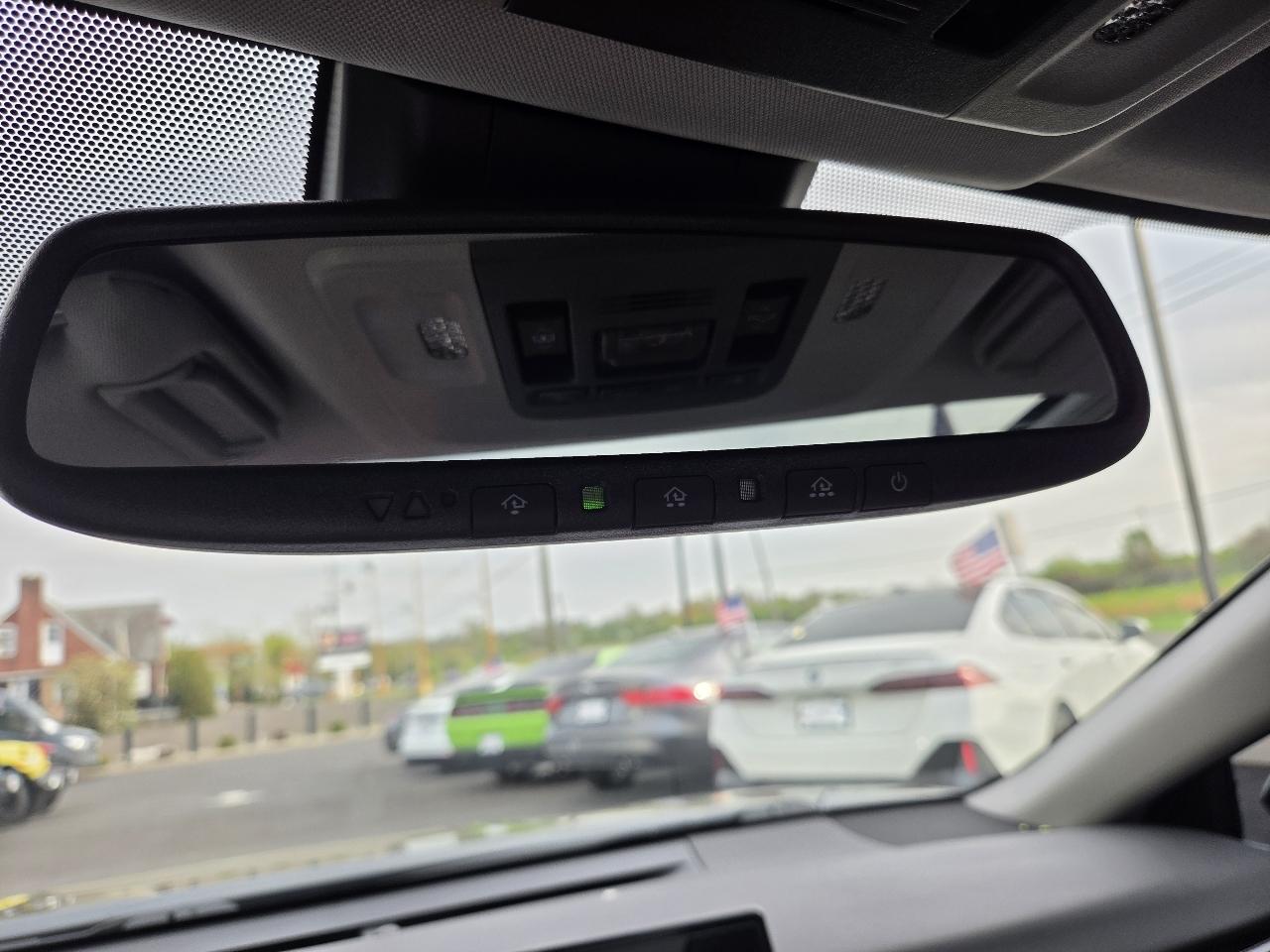 Toyota Camry XSE Auto (Natl) 2023