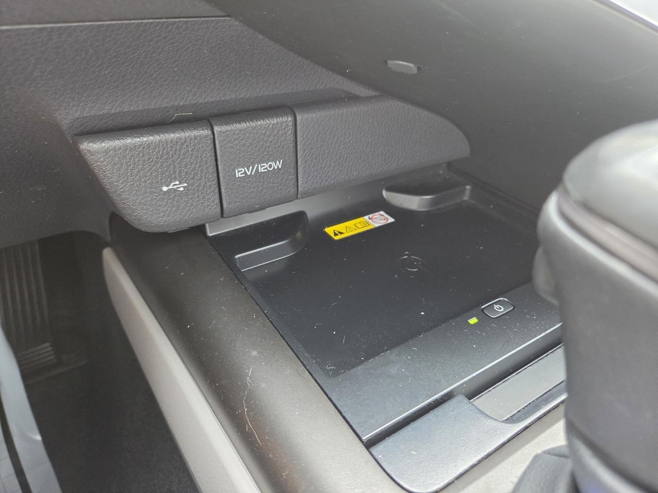 Toyota Camry XSE Auto (Natl) 2023