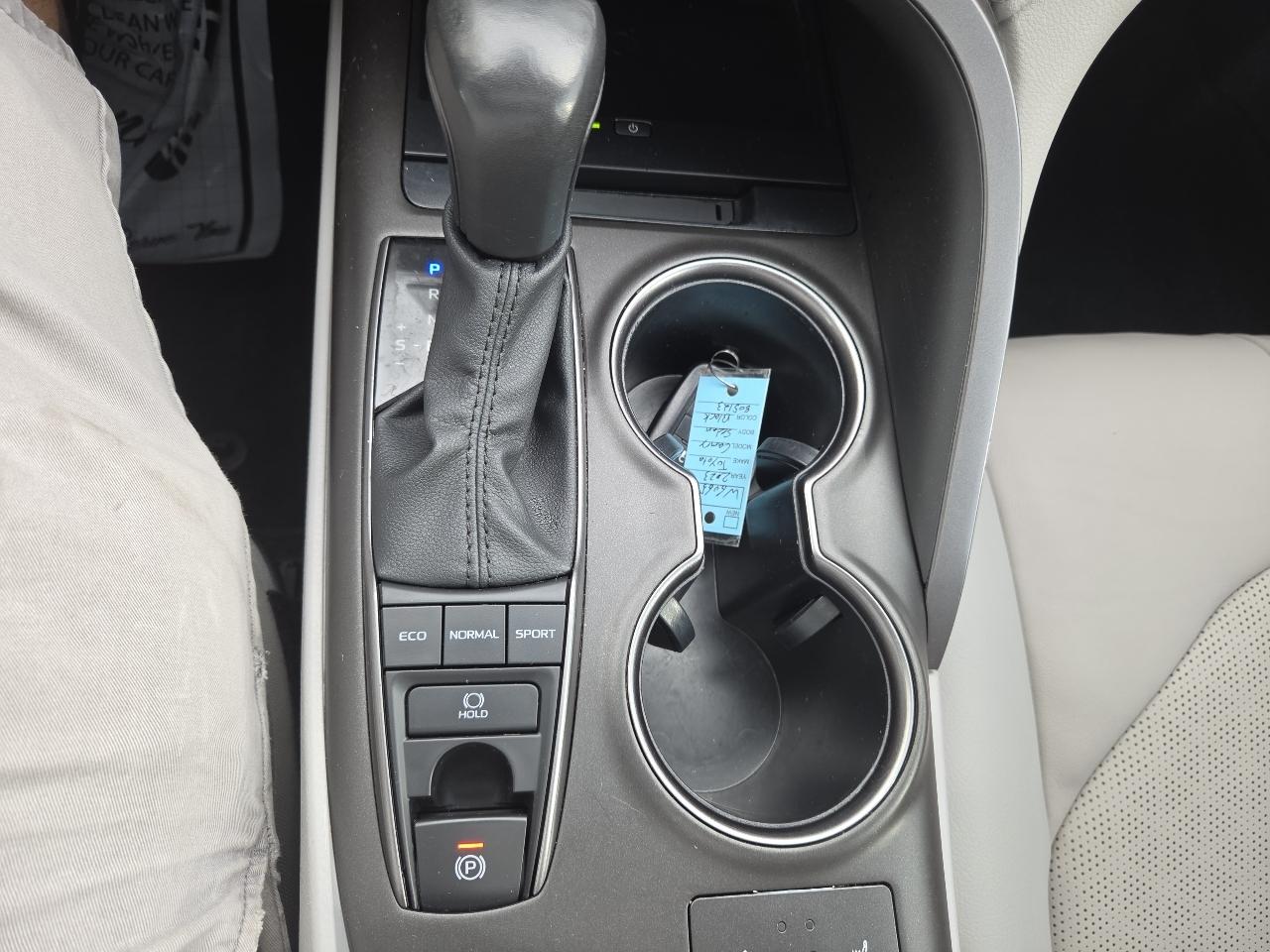 Toyota Camry XSE Auto (Natl) 2023