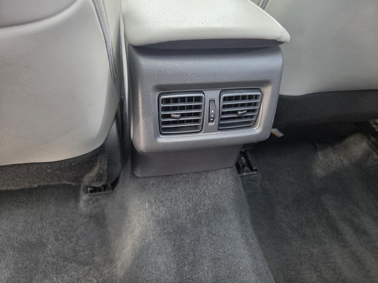 Toyota Camry XSE Auto (Natl) 2023