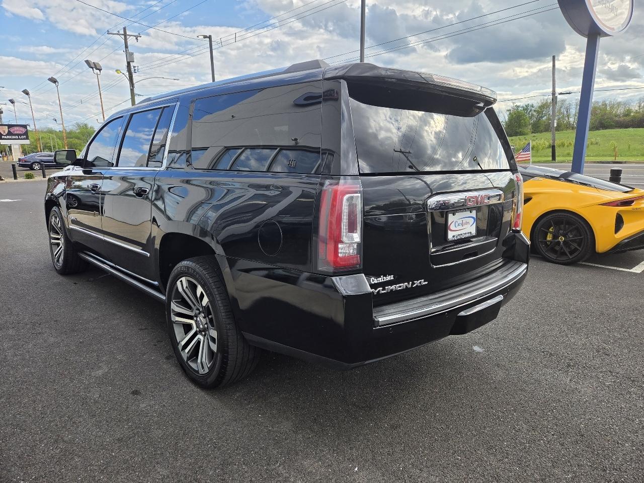 GMC Yukon XL 4WD 4dr Denali Ultimate 2018