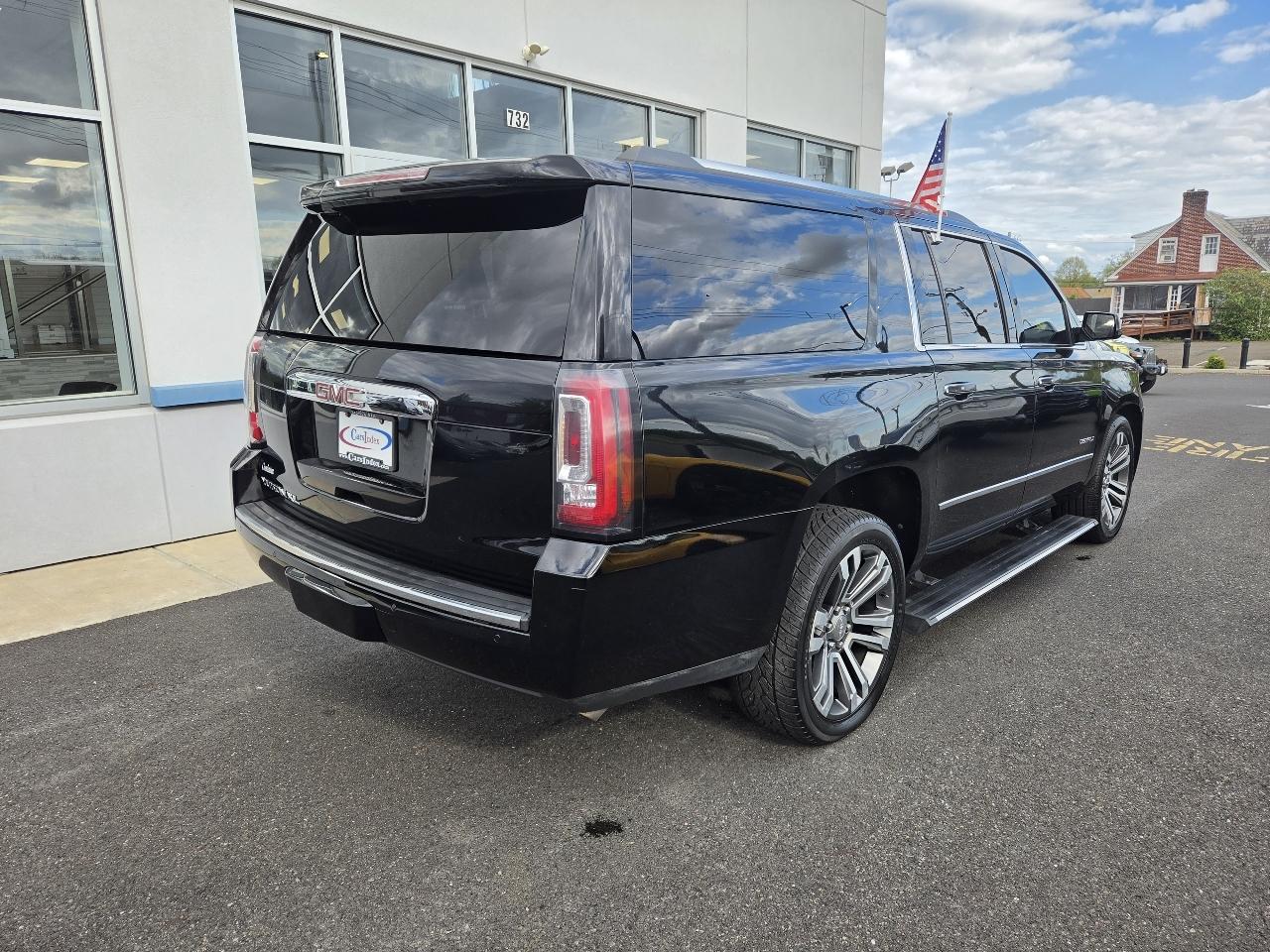 GMC Yukon XL 4WD 4dr Denali Ultimate 2018