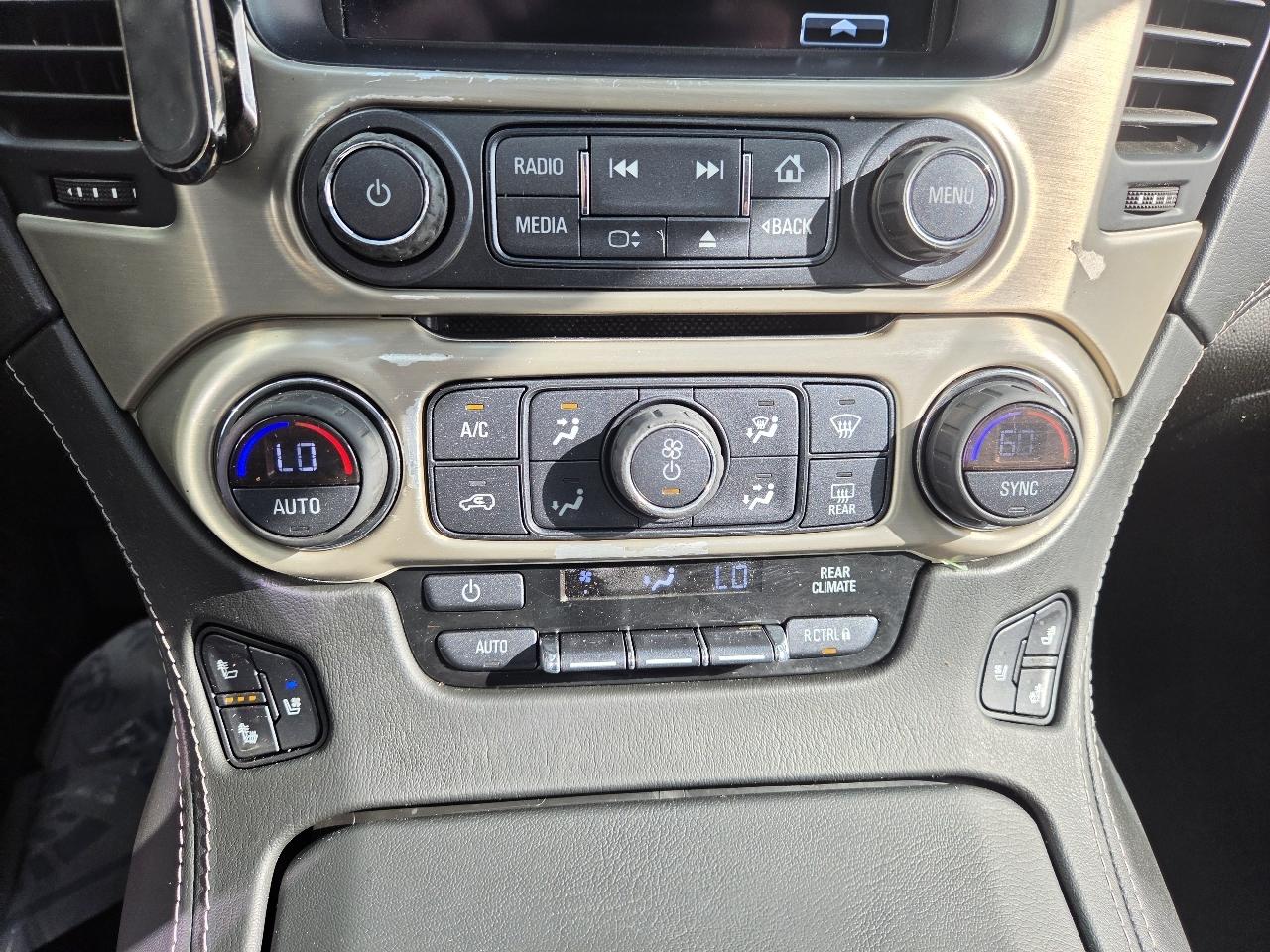 GMC Yukon XL 4WD 4dr Denali Ultimate 2018