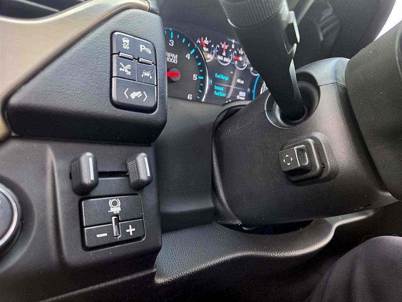 GMC Yukon XL 4WD 4dr Denali Ultimate 2018
