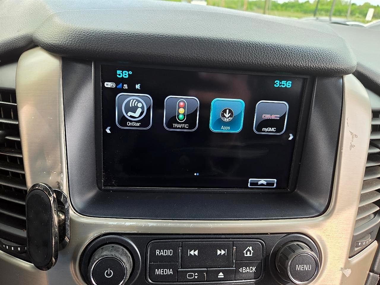 GMC Yukon XL 4WD 4dr Denali Ultimate 2018