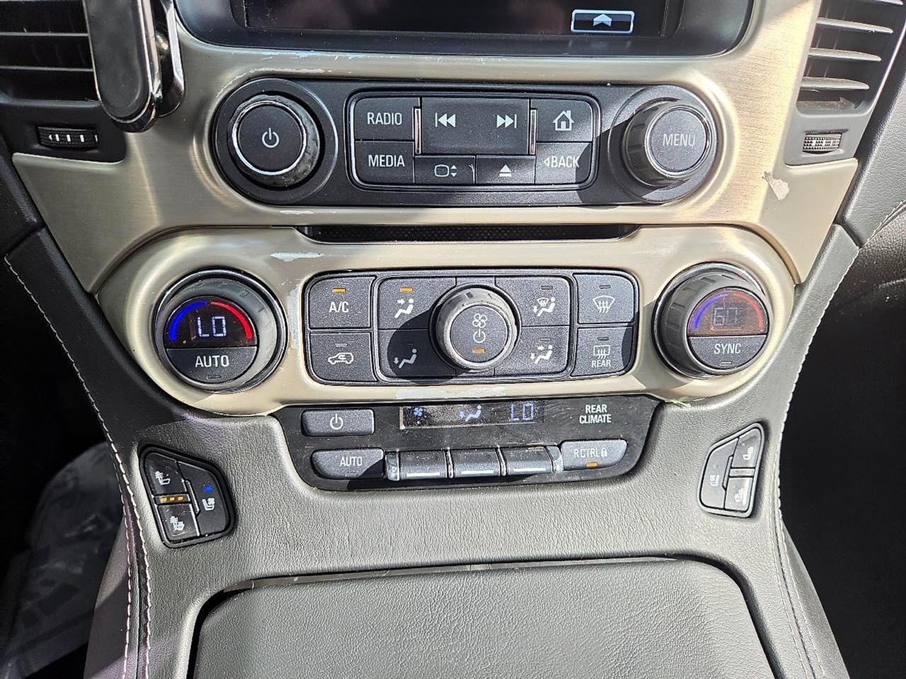 GMC Yukon XL 4WD 4dr Denali Ultimate 2018