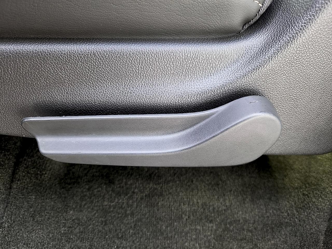 GMC Yukon XL 4WD 4dr Denali Ultimate 2018