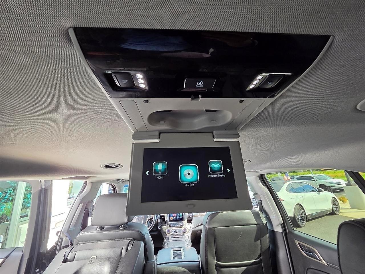 GMC Yukon XL 4WD 4dr Denali Ultimate 2018