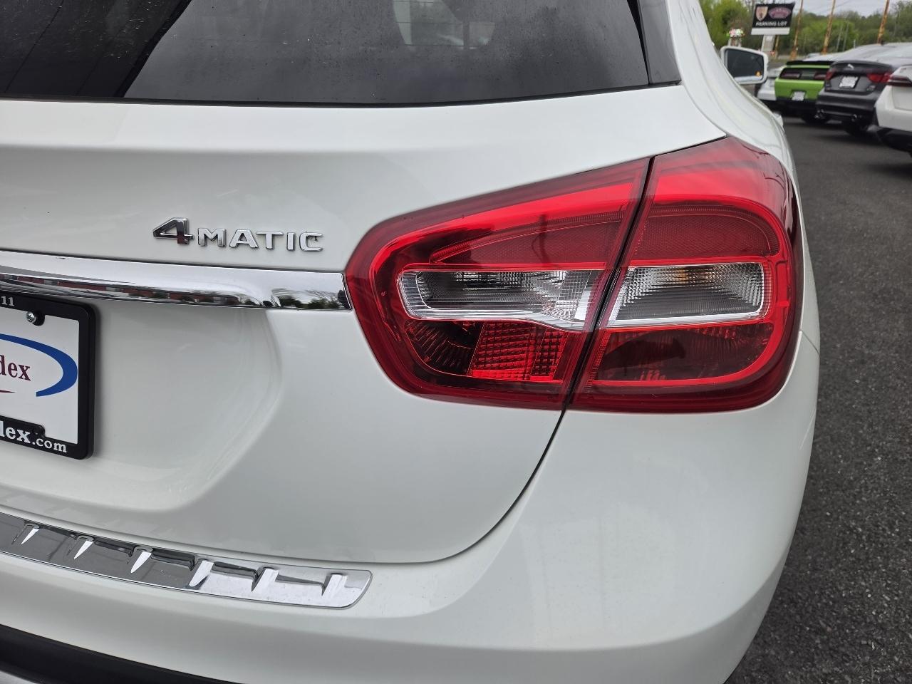 Mercedes-Benz GLA  2019
