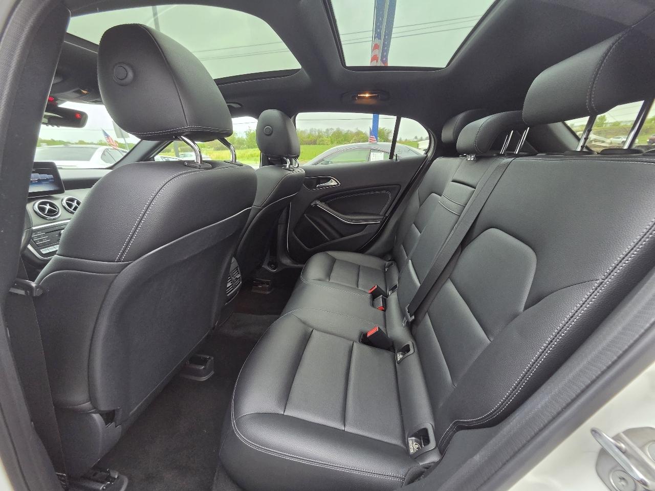 Mercedes-Benz GLA  2019