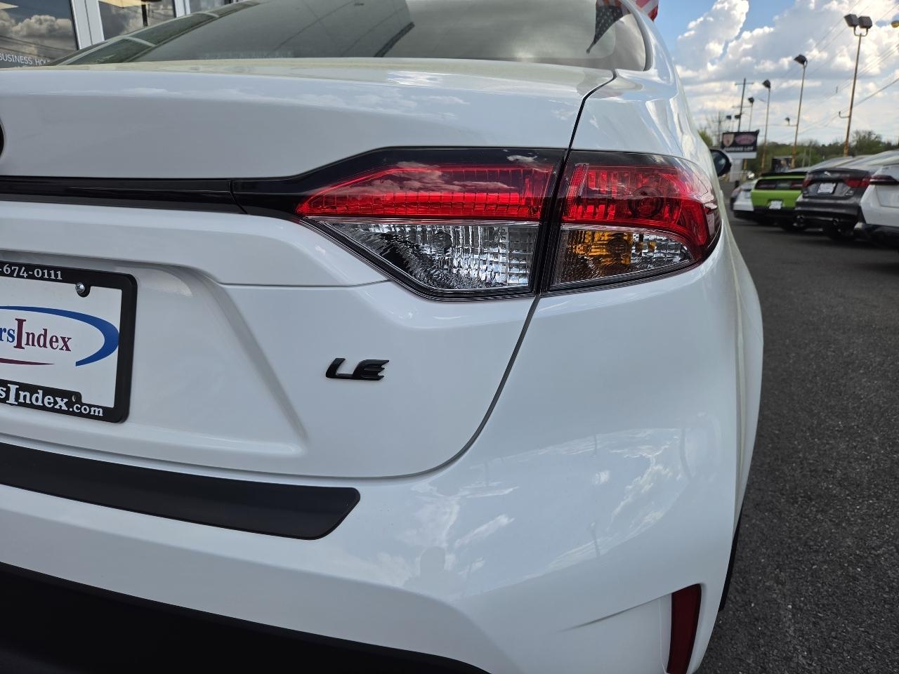 Toyota Corolla LE CVT (Natl) 2025