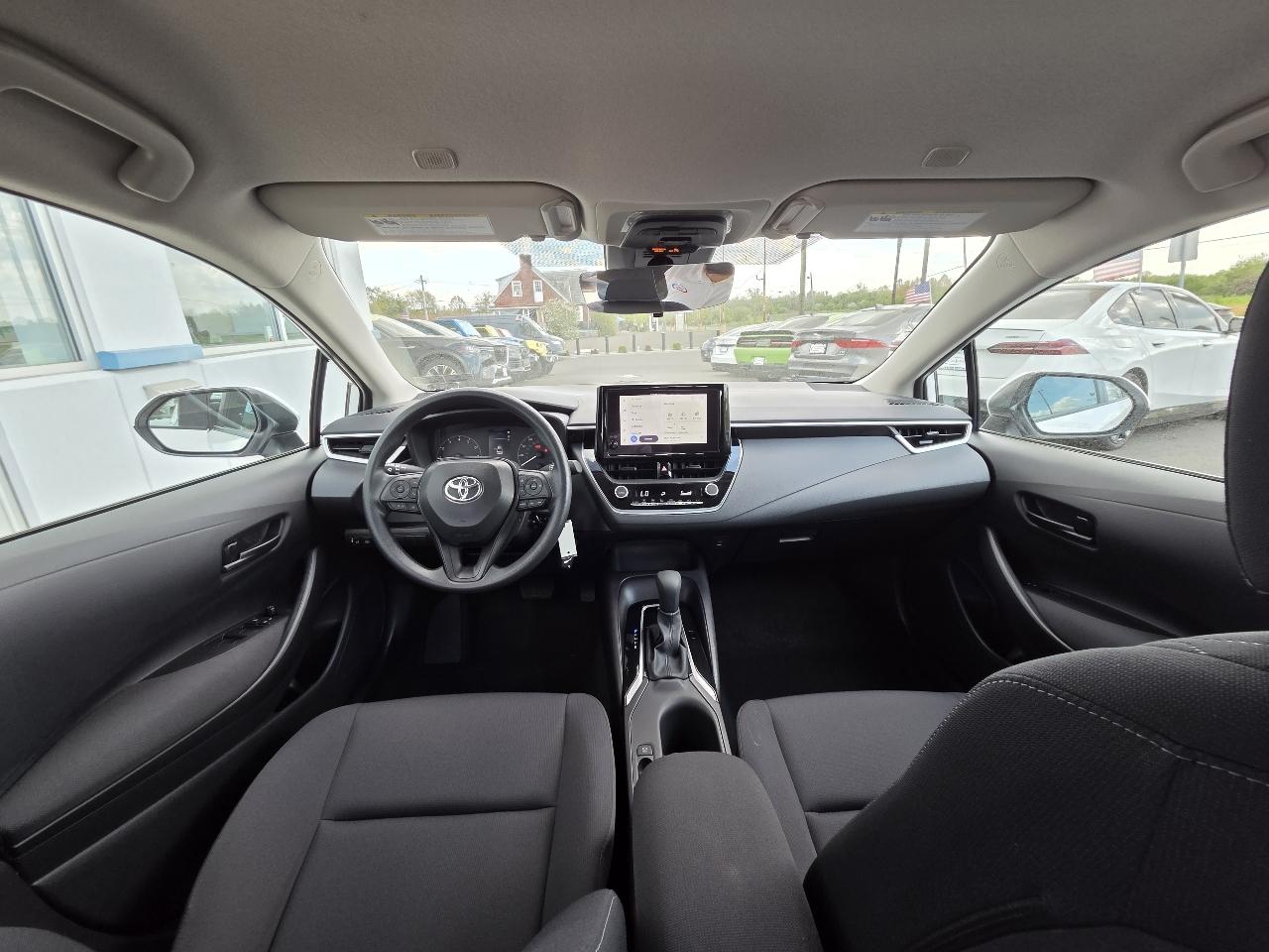 Toyota Corolla LE CVT (Natl) 2025